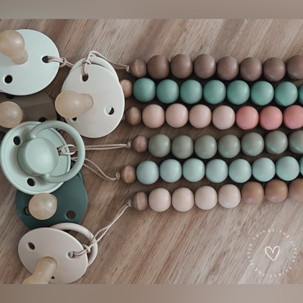 Solid Color Silicone Pacifier Clip